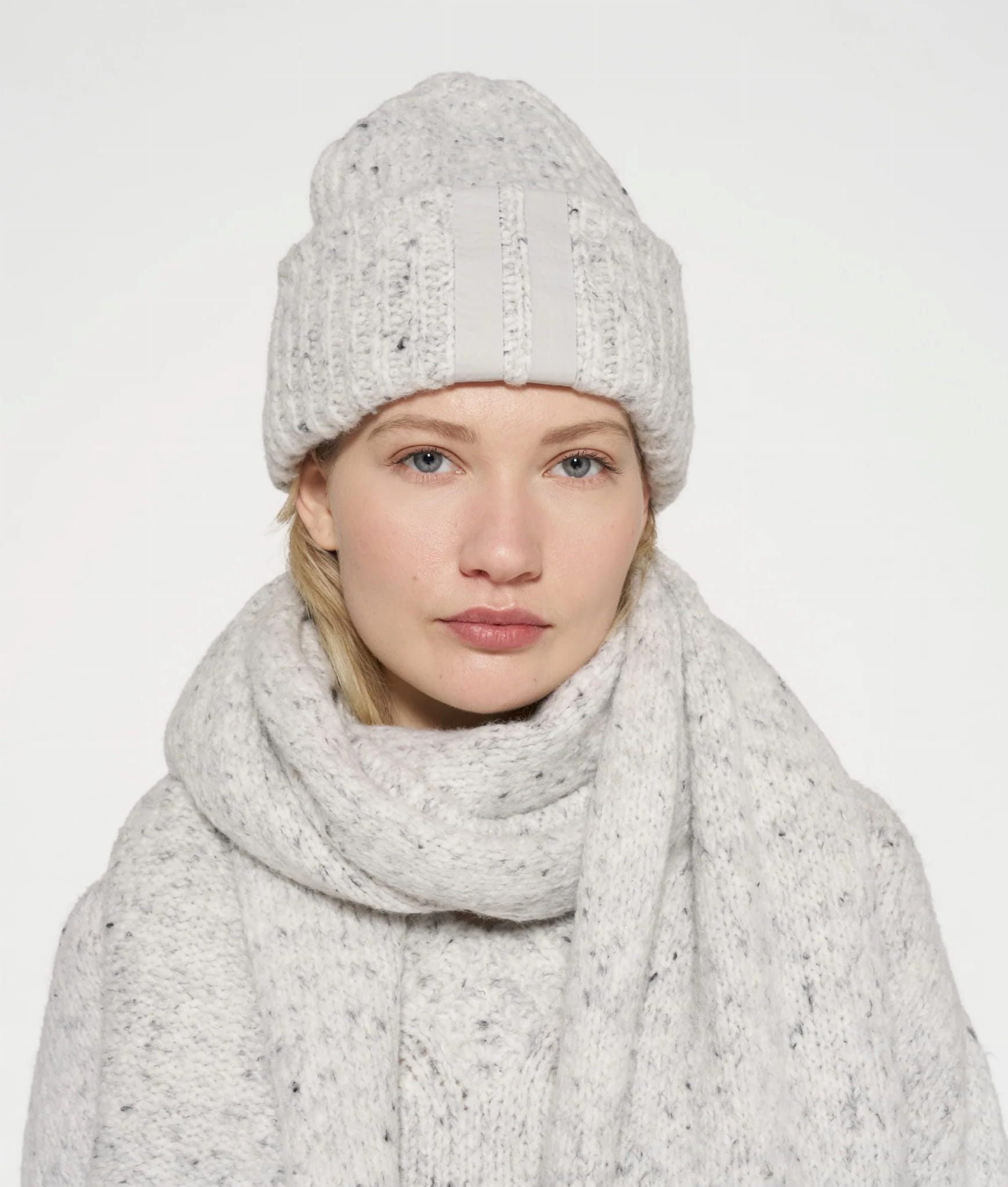 czapka damska 10DAYS